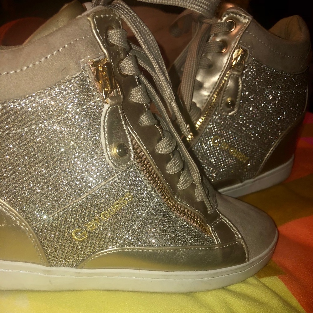 G by Guess Gold sparkle rhinestone crusted sneakers size 5.5 good condition
